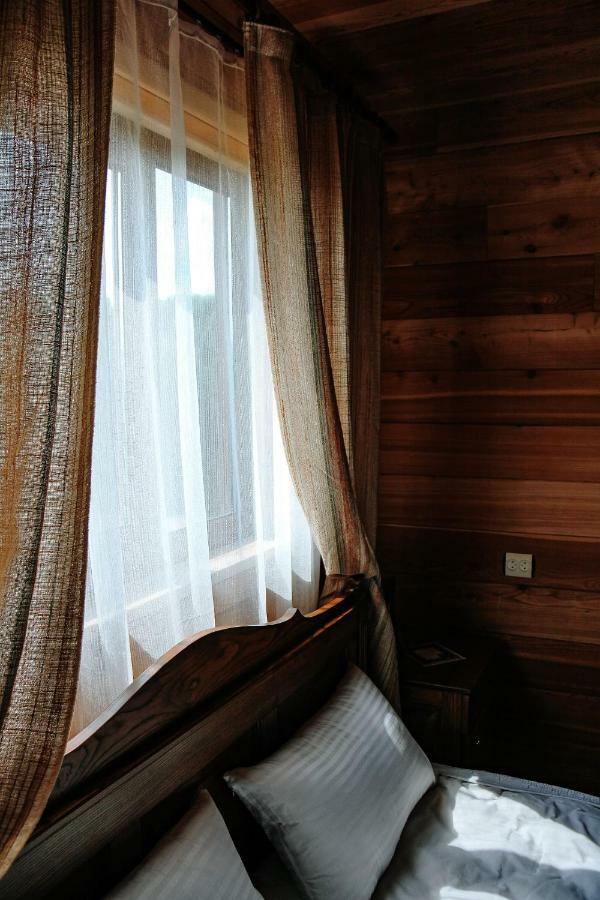 Зубровиця Bukovinka Экстерьер фото